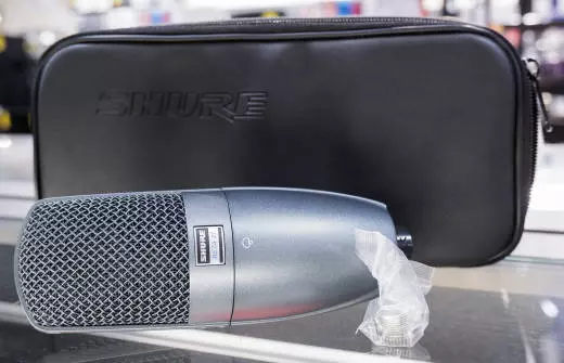 Shure - Beta 27 Supercardioid Large Diaphragm Condenser Microphone 2